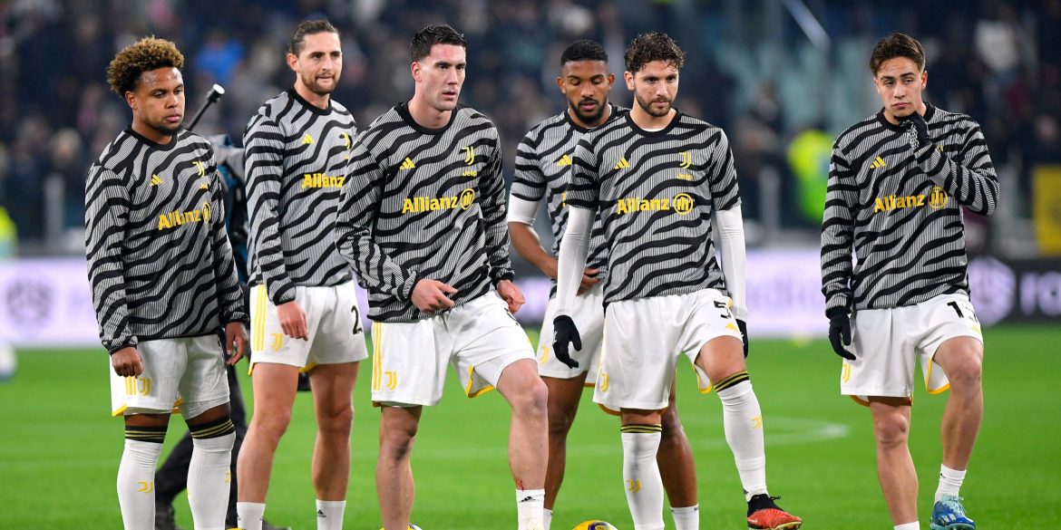 Reps of £30m-rated free agent approached Liverpool on weekend over move